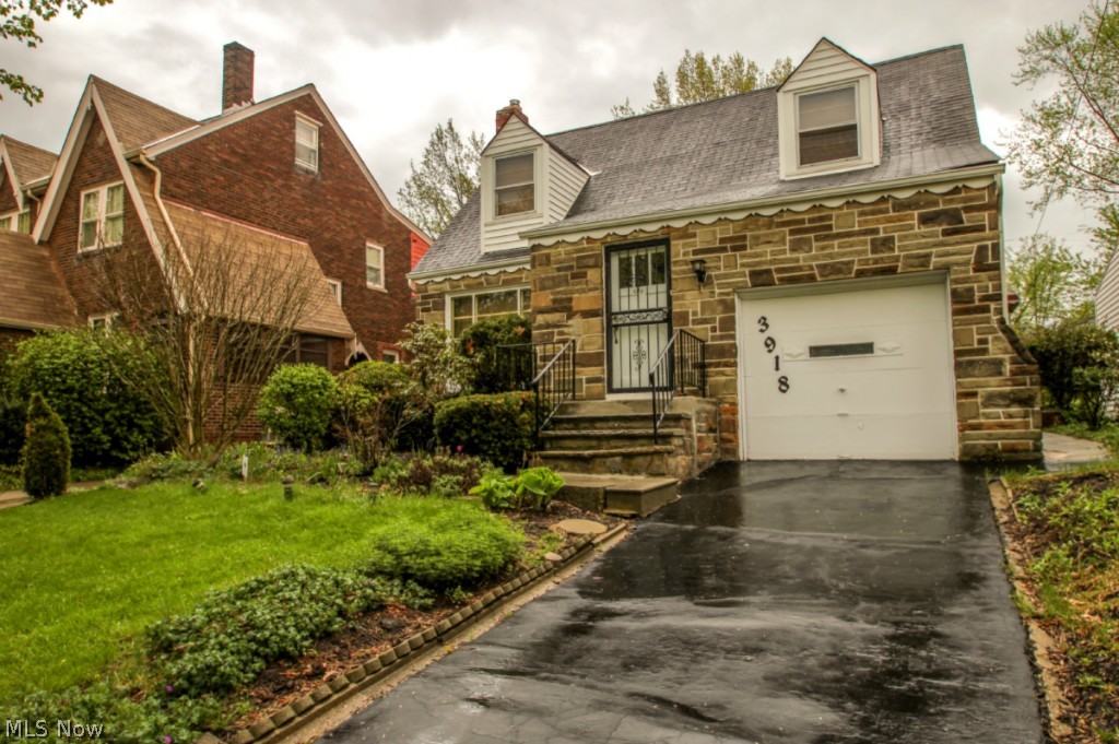 Crestmore Realty Cos Resub - Residential Lease