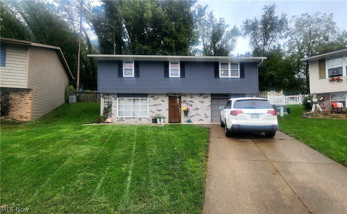 935 Chelsea Drive