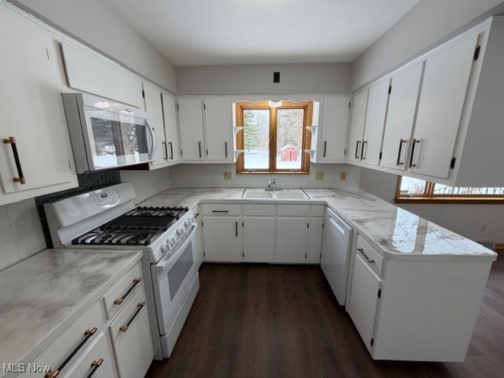 Photo of 1933 Arndale Road, Stow, OH 44224 (MLS # 5180724)