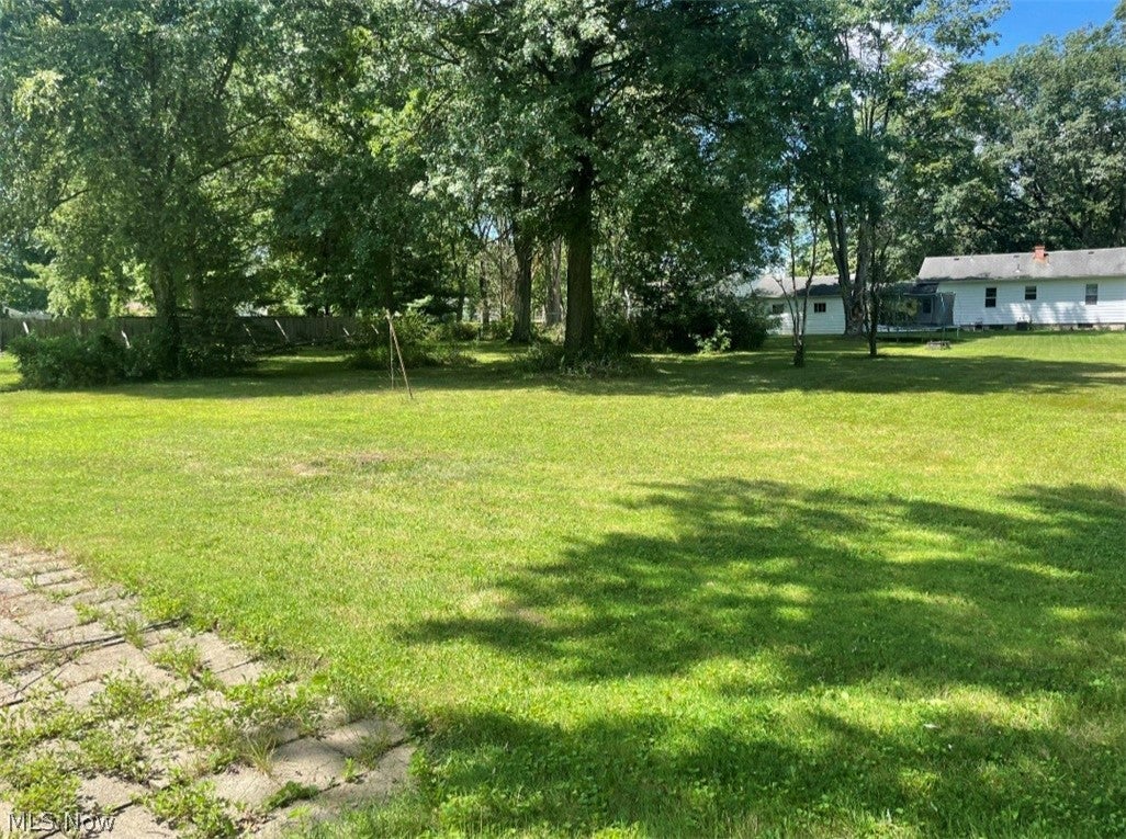 3364 Glen Oaks Drive