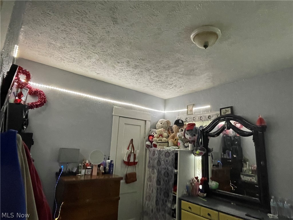 Superior Park 04 - Residential Income