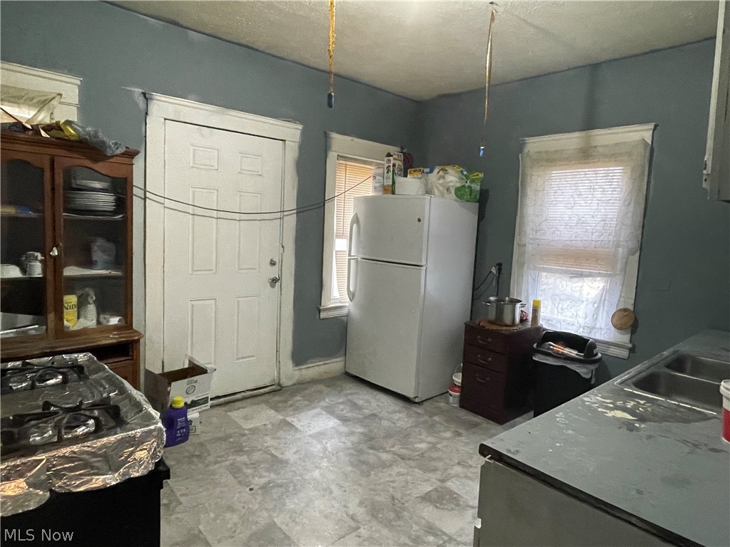 Superior Park 04 - Residential Income