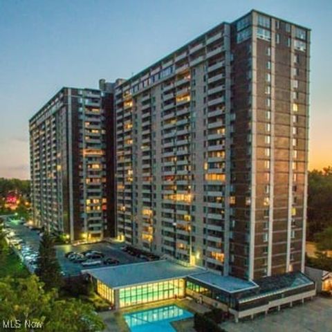 12900 Lake Avenue Unit 407, Lakewood, OH 44107 - #: 5133065