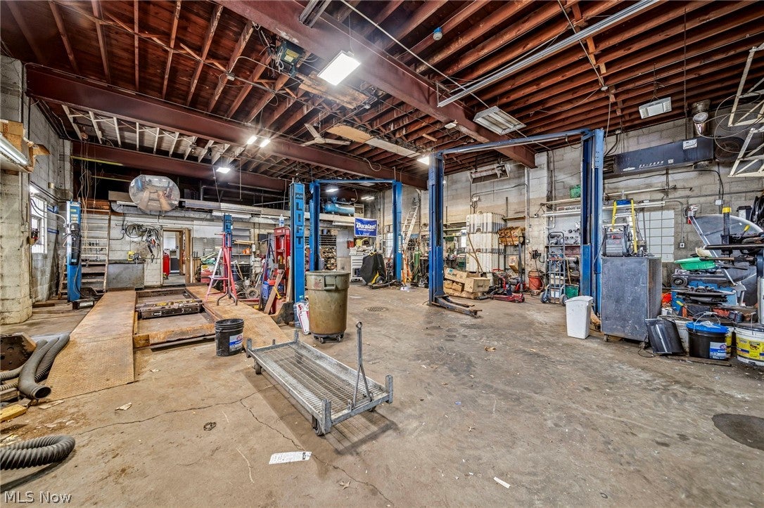 4310 Mayfield Road