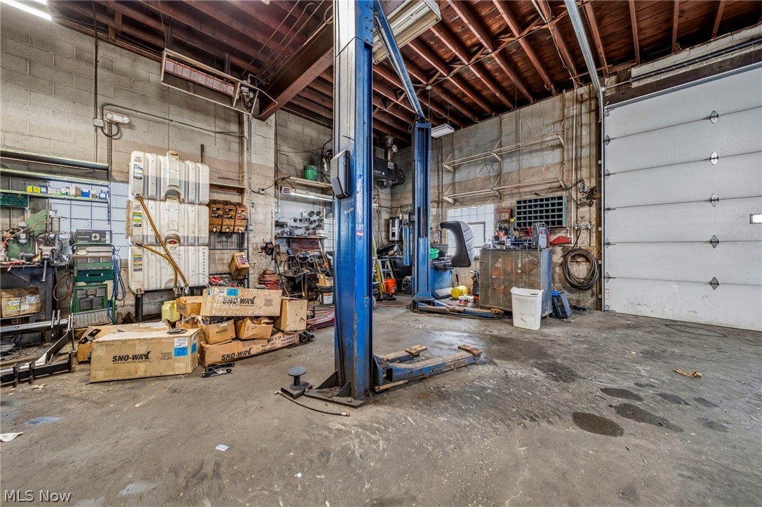 4310 Mayfield Road