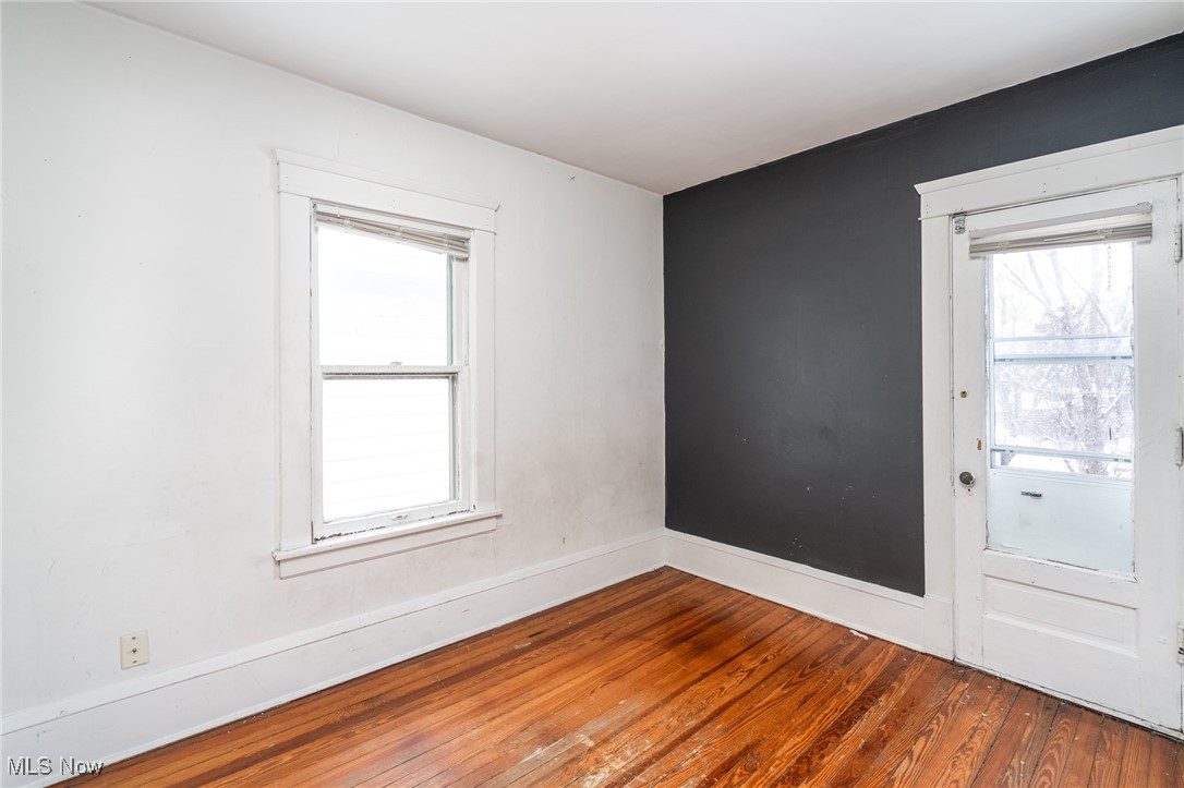 Edgewater Land Co - Residential Income