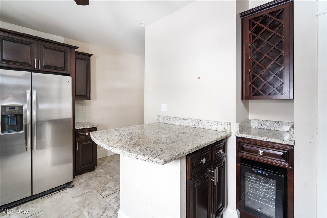 Edgewater Land Co - Residential Income