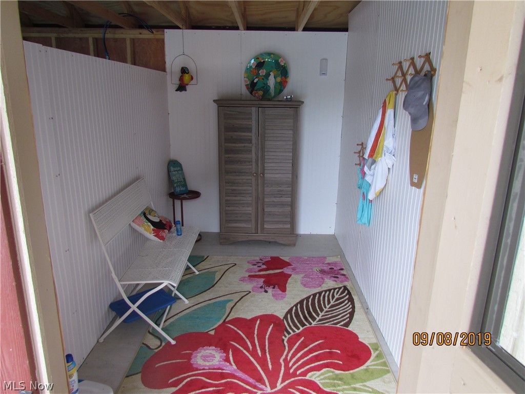 Pine Lake - Residential