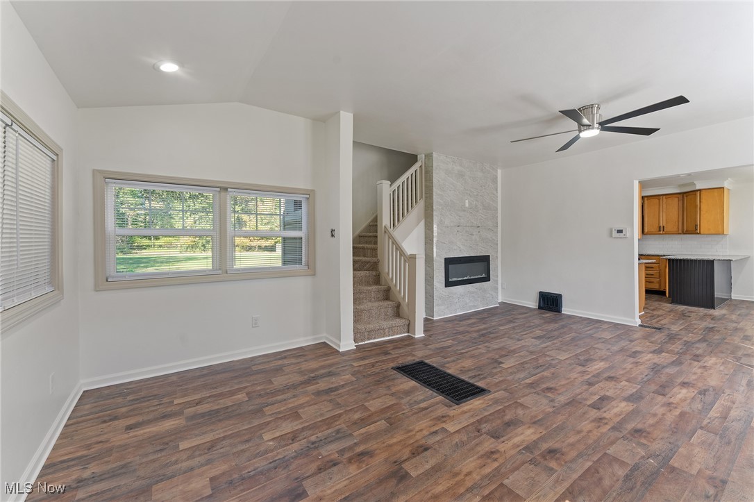 Village/Hubbard - Residential