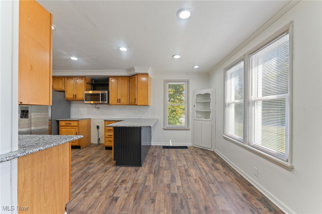 Village/Hubbard - Residential