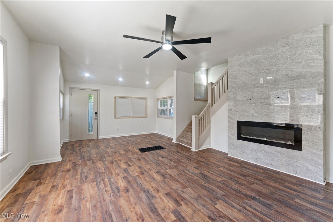 Village/Hubbard - Residential