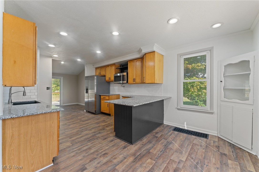 Village/Hubbard - Residential