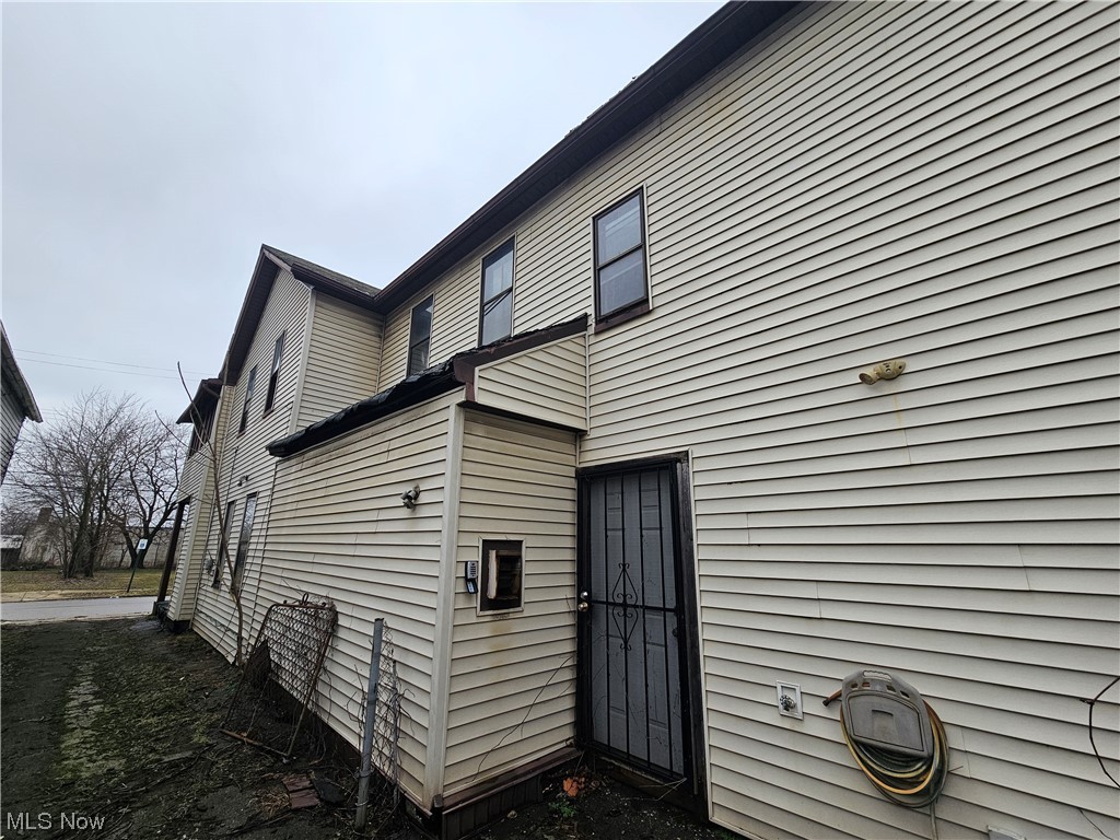 W C Scofields - Residential Income