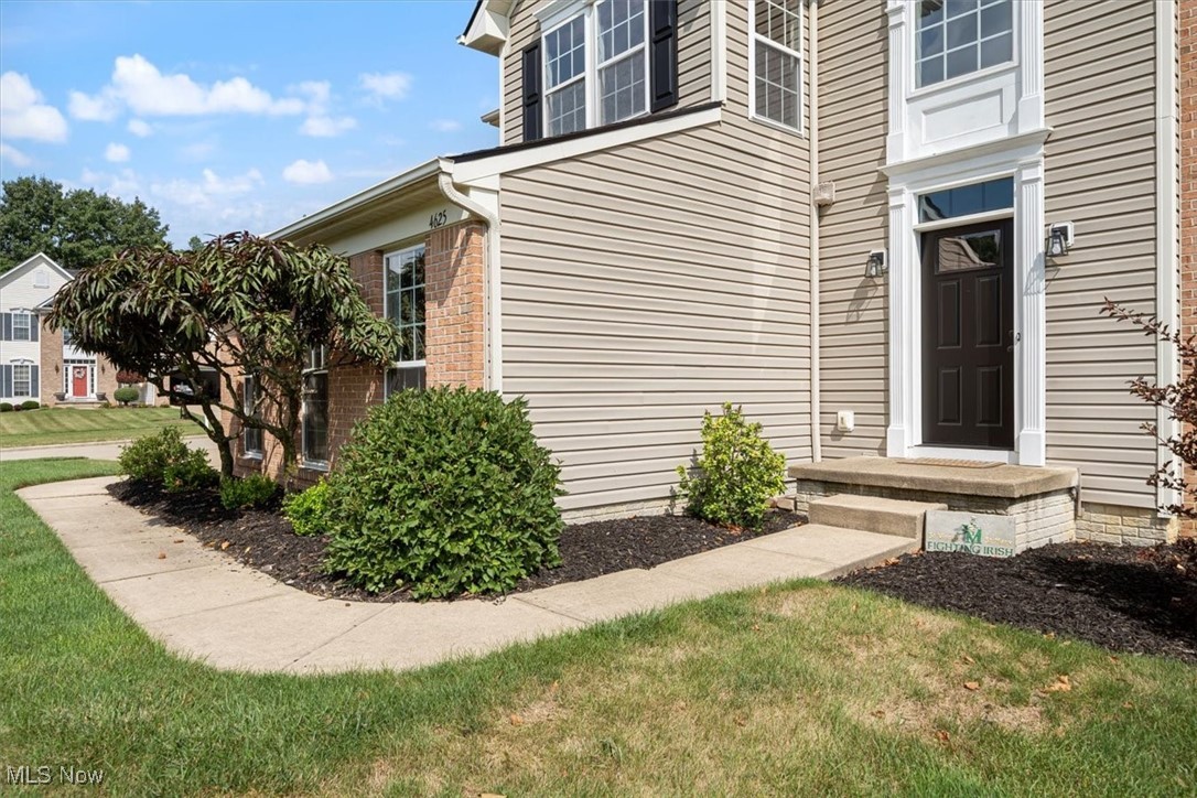 4625 Lexington Ridge Drive, Medina, Ohio image 3