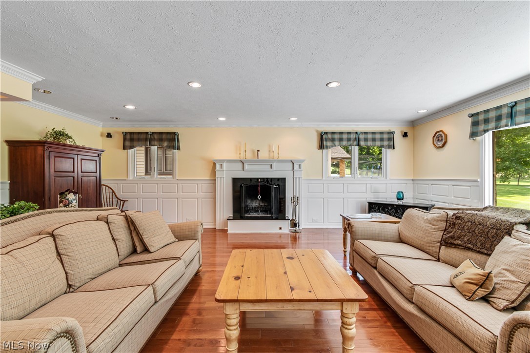 Ridgewood 15 - Residential