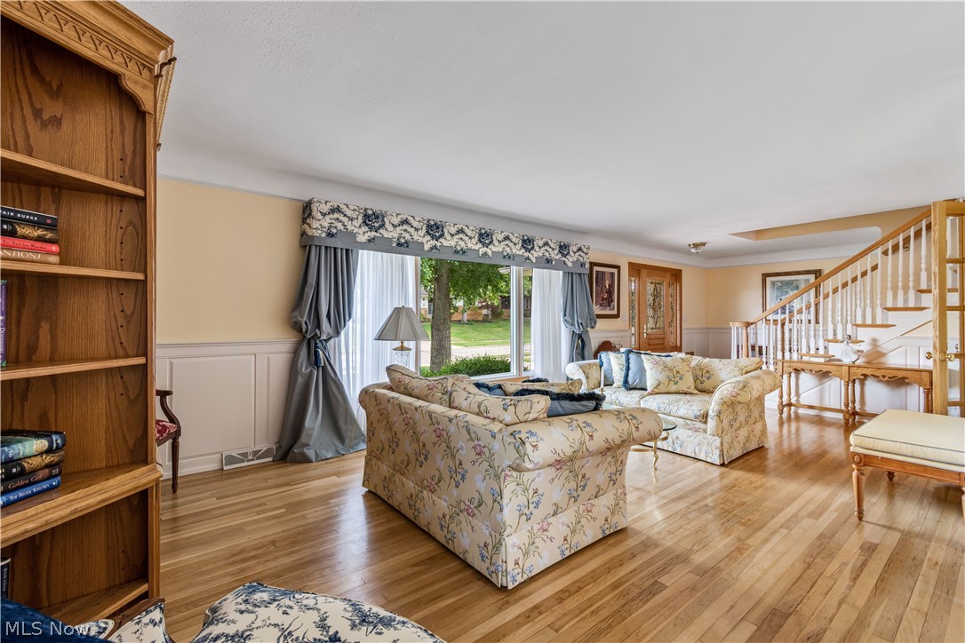 Ridgewood 15 - Residential