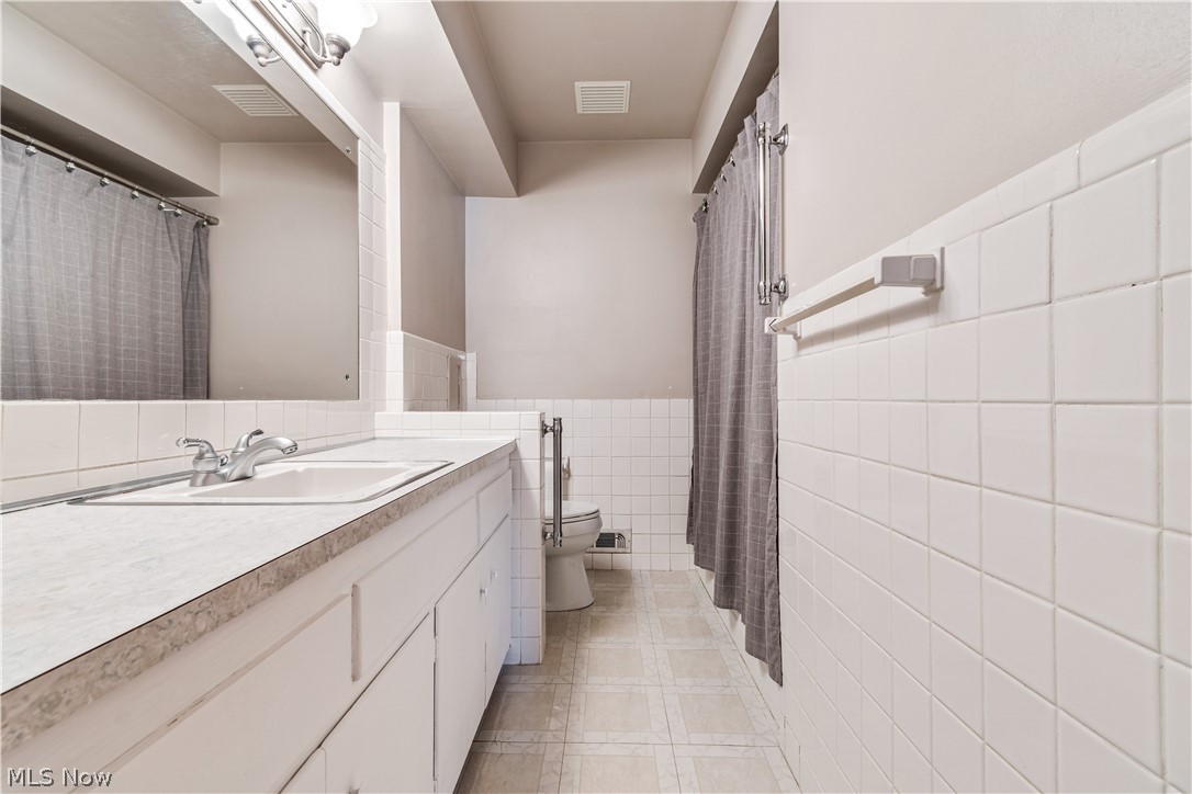 Ridgewood 15 - Residential