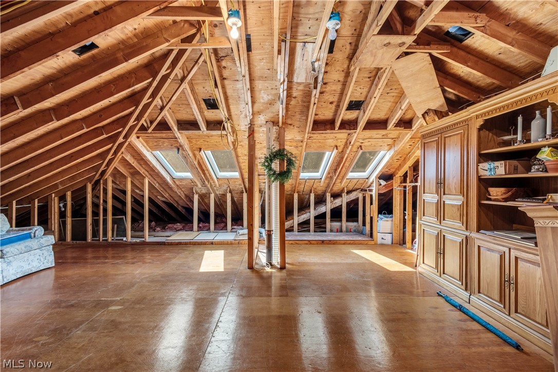 Ridgewood 15 - Residential