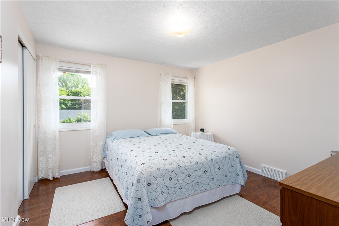 227 Burbank Street, Creston, Ohio image 24