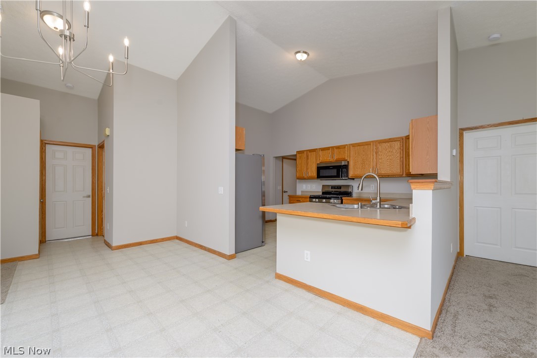 Lakes/Brittany Pointe - Residential