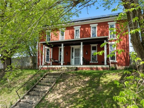 Photo of 501 W Main Street, Barnesville, OH 43713 (MLS # 5203347)