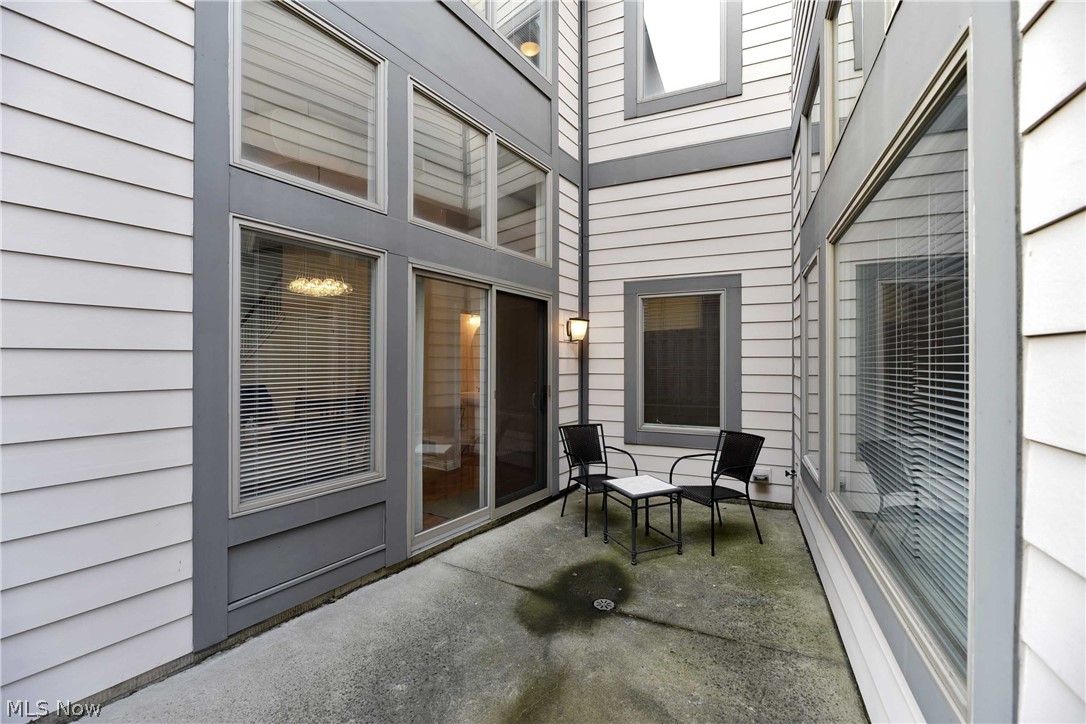 Rockpoirt Square Ph 02 - Residential