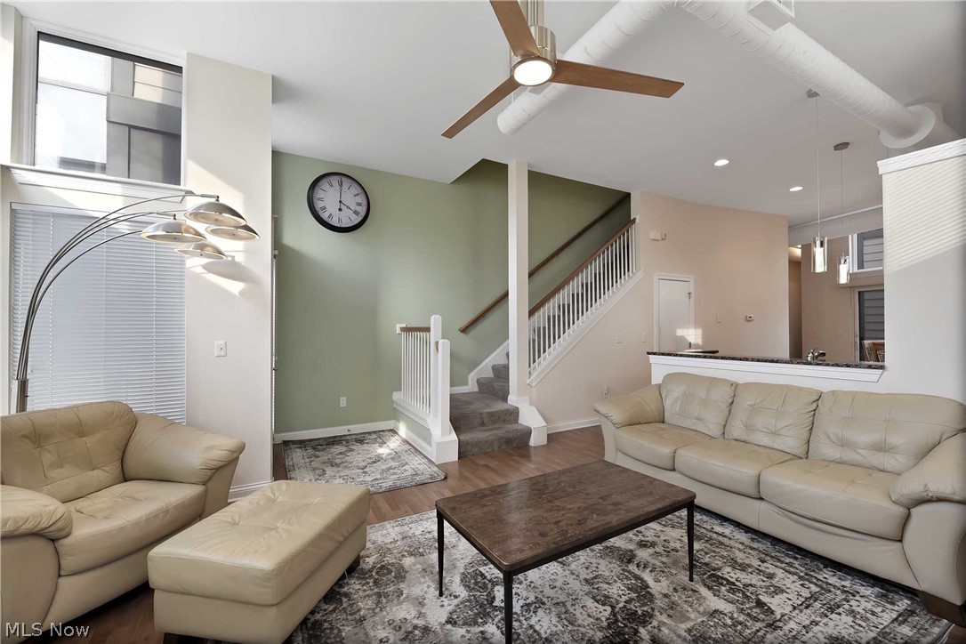 Rockpoirt Square Ph 02 - Residential