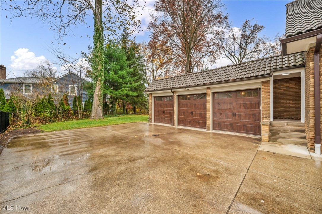 Beach Cliff Estate Sec 16, 17, 24 - Residential