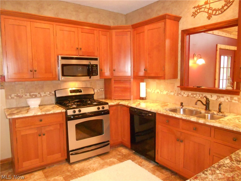 Oaks Suffield - Residential