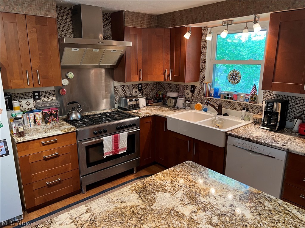 Meadows - Residential