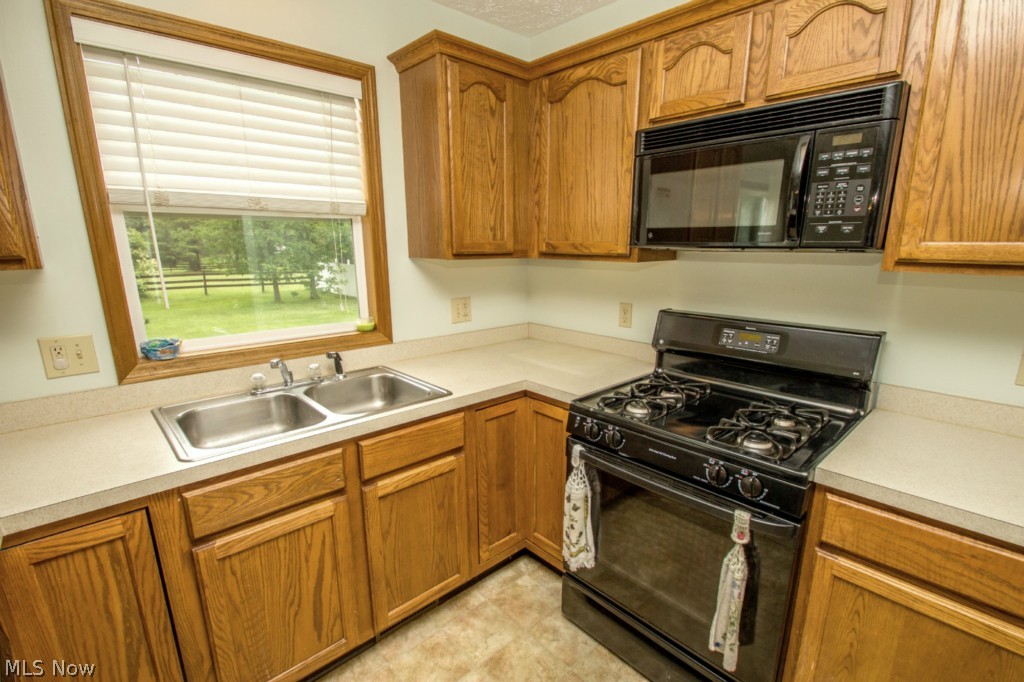 New Milford Estate - Residential