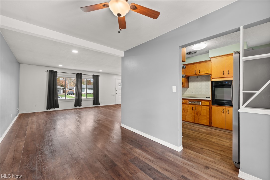 Leroy Harris Lebern Developmen - Residential