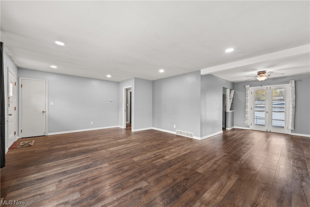 Leroy Harris Lebern Developmen - Residential