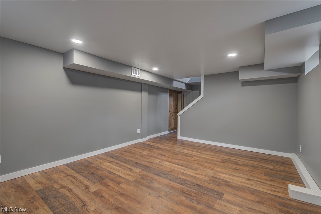 Leroy Harris Lebern Developmen - Residential