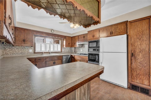 Tiny photo for 52356 US Highway 20, Wakeman, OH 44889 (MLS # 5256796)
