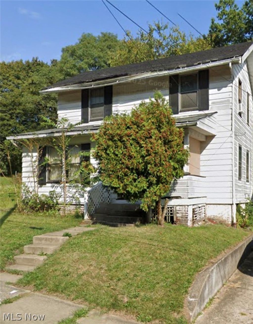 Photo of 30 Zents Avenue, Youngstown, OH 44505 (MLS # 5202332)