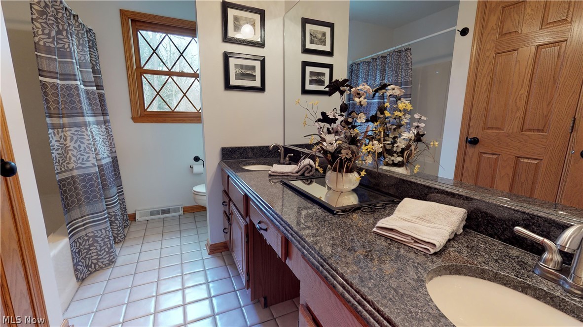 Emerald Woods 01 - Residential