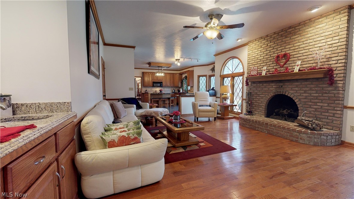 Emerald Woods 01 - Residential