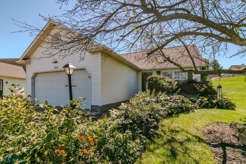 Photo of 3196 Overview Circle, Ravenna, OH 44266 (MLS # 5246467)