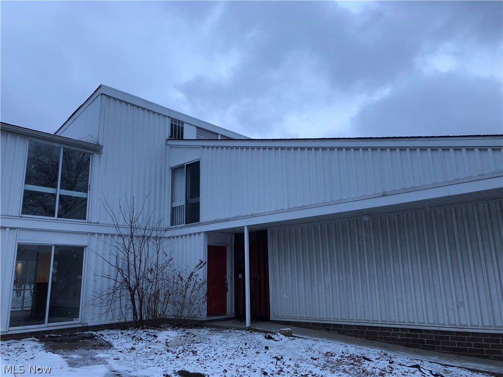 Sutton Place Condo - Residential