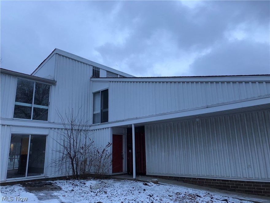 Check out this Fully renovated Townhouse now in shaker Heights. Everything is brand new from the floors to the carpets. From the kitchen to the furnace. All kitchen appliances included. Its ready to be moved into come and check it out today!!