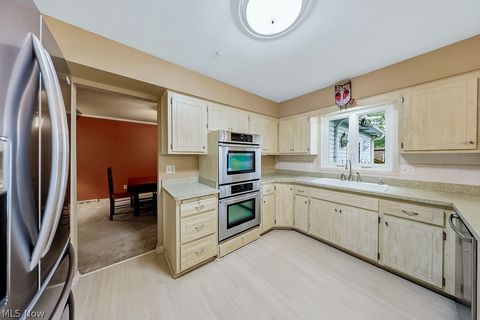 Tiny photo for 6982 Carol Drive, Independence, OH 44131 (MLS # 5209725)