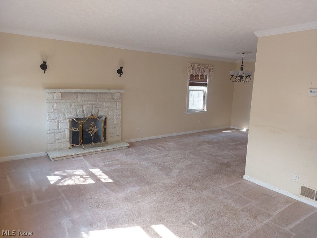 Photo of 319 Westwood Drive, Steubenville, OH 43953 (MLS # 5197974)