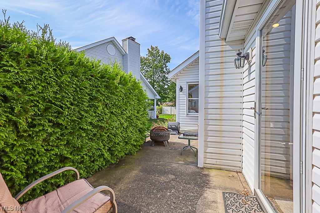 Swan Lake - Residential