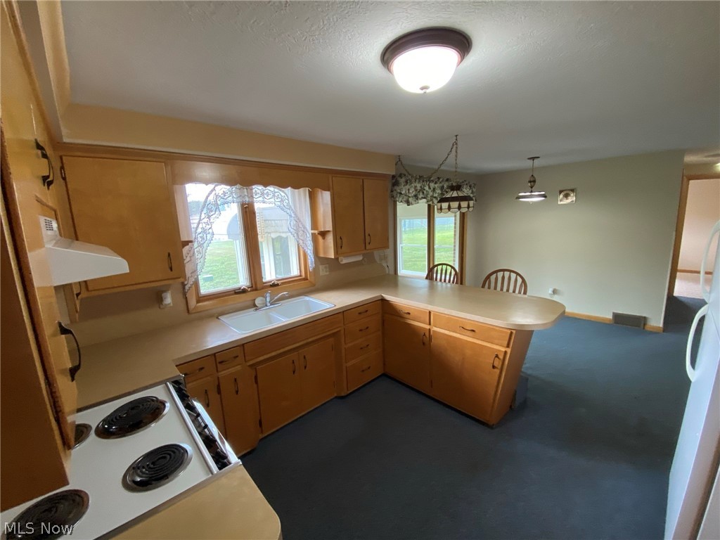 Schoenbrunn Tr - Residential