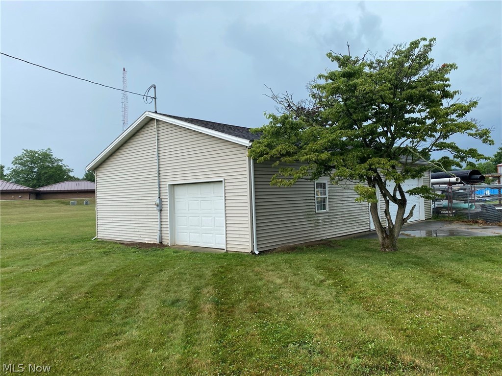 Schoenbrunn Tr - Residential