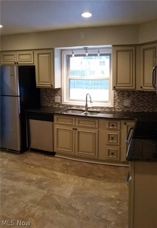 Lake Forest - Residential