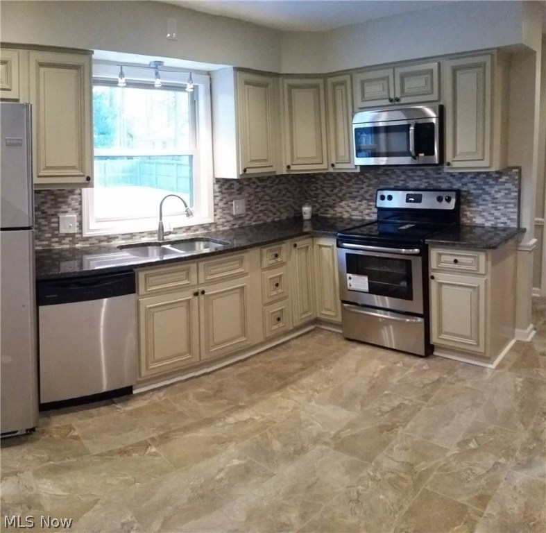 Lake Forest - Residential