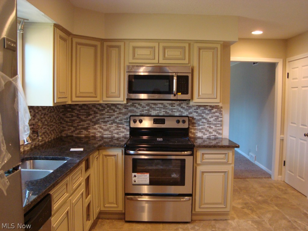 Lake Forest - Residential