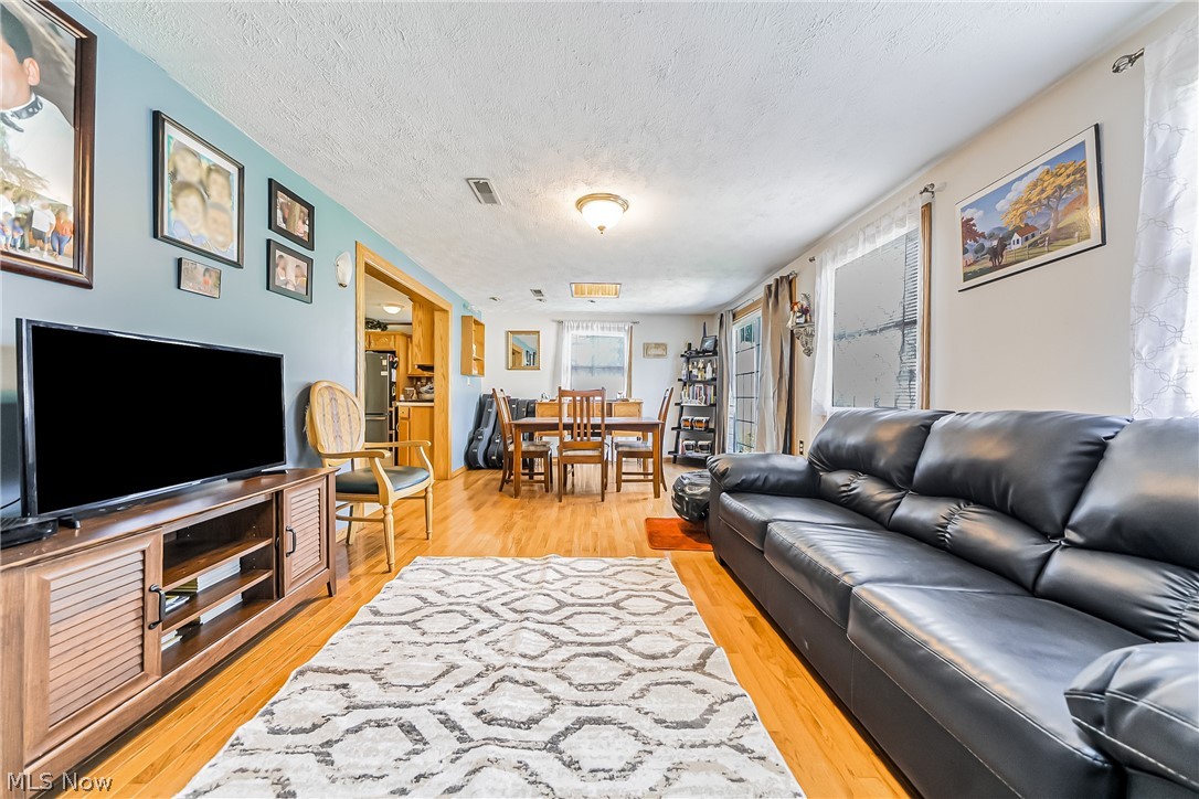 Oakwood Acres - Residential